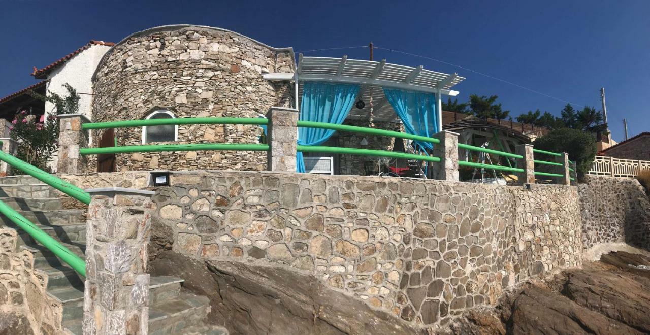 Guest House Gabriela Keratea 외부 사진