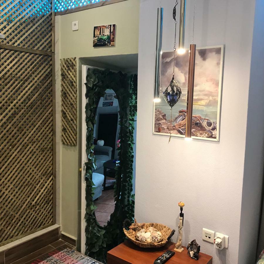 Guest House Gabriela Keratea 외부 사진