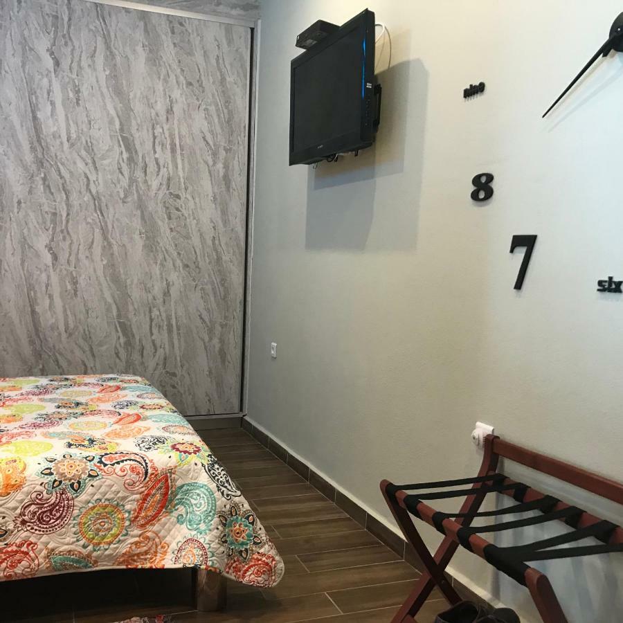 Guest House Gabriela Keratea 외부 사진