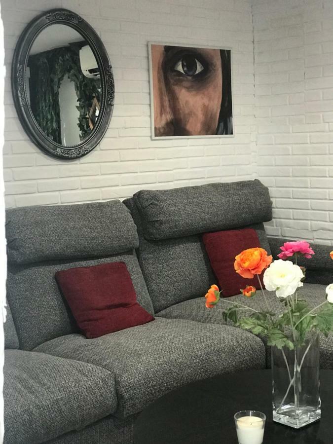 Guest House Gabriela Keratea 외부 사진